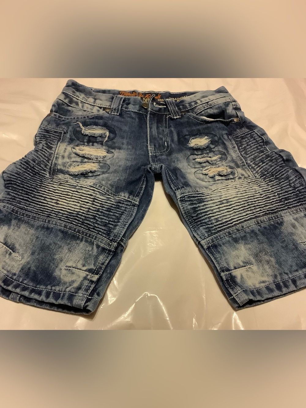 Denim and rivets kids jean shorts lot 4060.